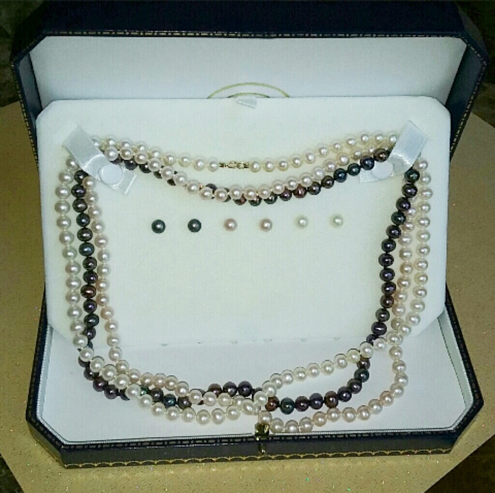 3 color pearl necklace/earring set